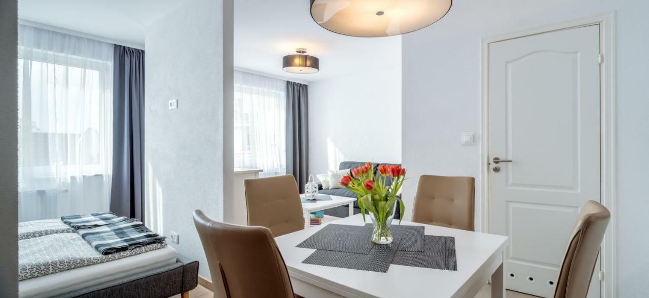Apartamenty Navigator-Port Колобжег Экстерьер фото
